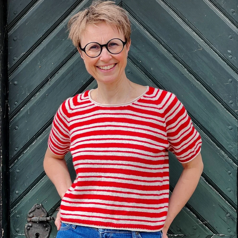 Amélie Tee PetiteKnit - Strikkekit - Billede 2