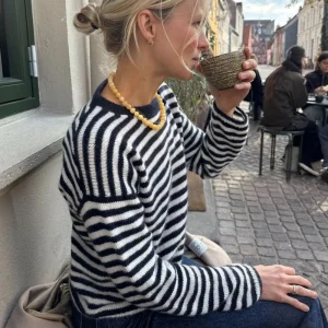 Olga Blouse PetiteKnit - Strikkekit Cashmere