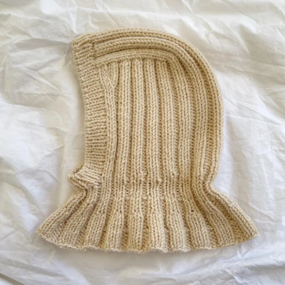Sunday Balaclava Baby PetiteKnit - Strikkekit - Billede 3