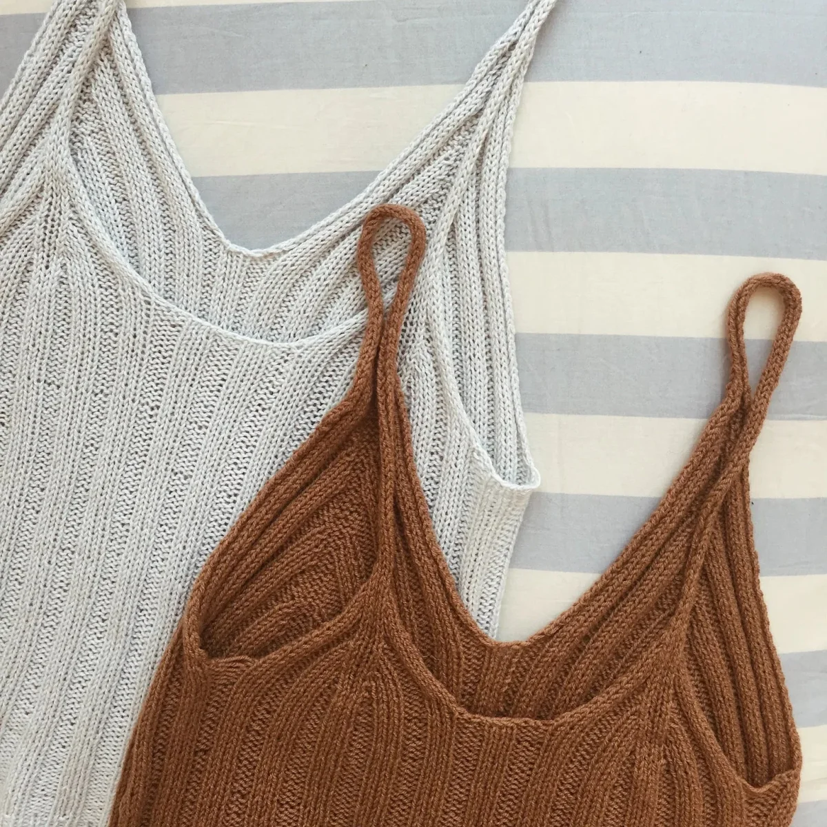 Camisole No. 2 My Favourite Things Knitwear - Strikkekit - Billede 3